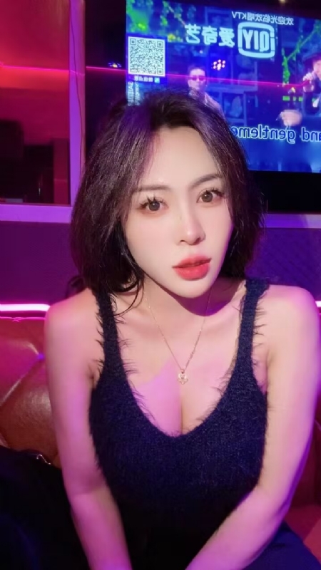 素素可月的第一张照片--贵阳基督教相亲网