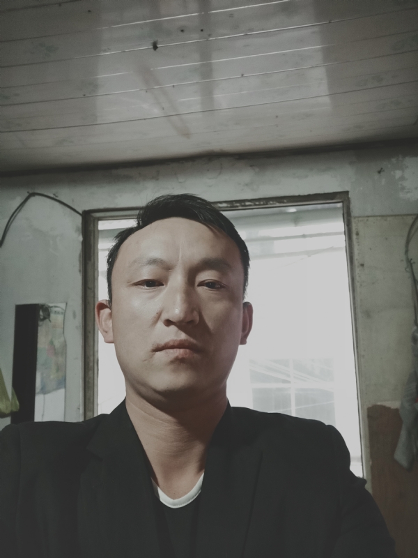 放弃爱你的第一张照片--贵阳基督教相亲网